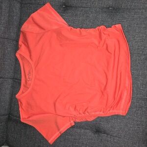 Jessica Simpson active top